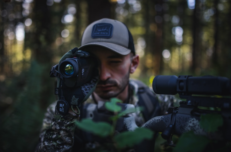 Monokular kamera termowizyjna ATN BlazeHunter 635 LRF 2.5x–20x - obrazek 4